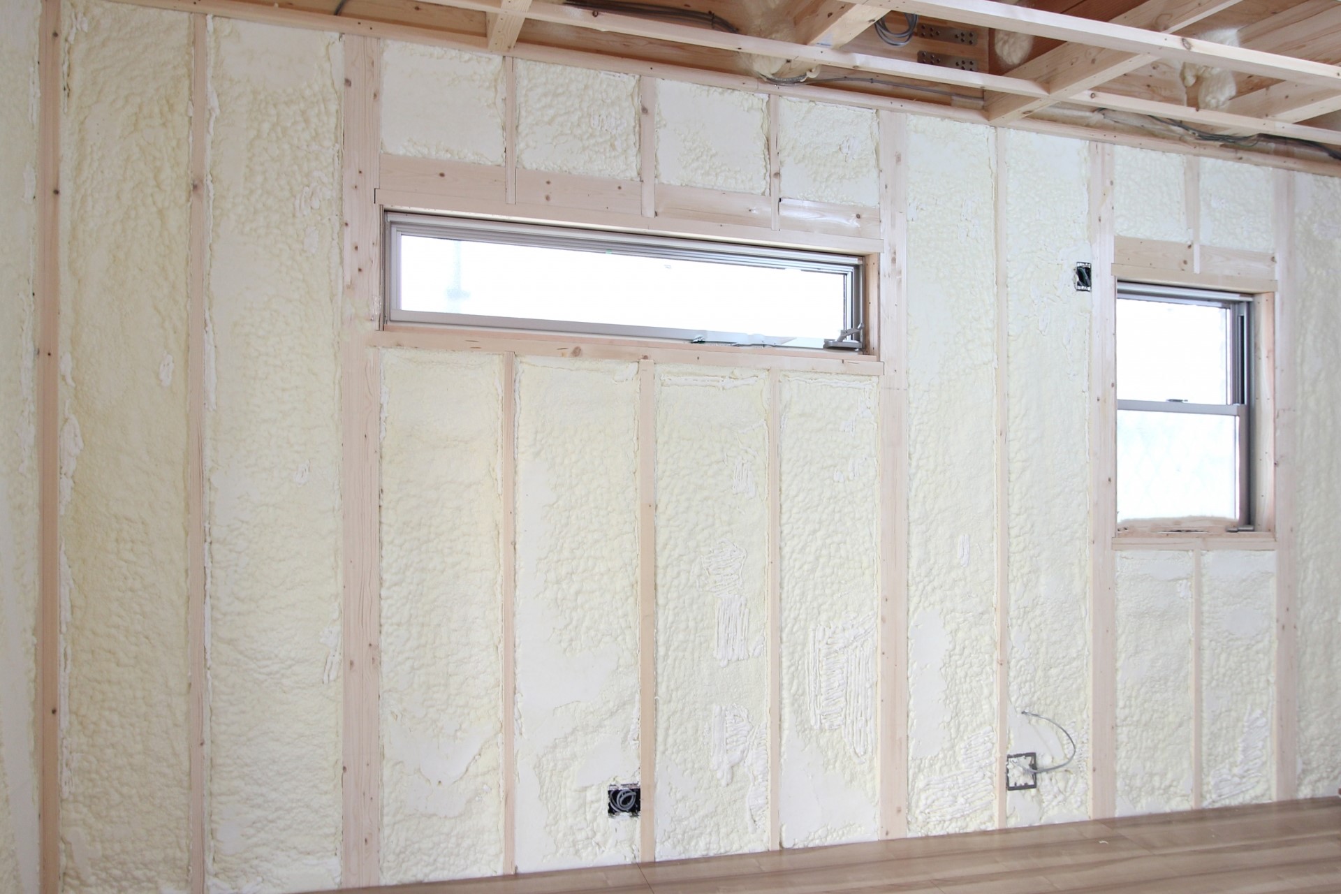 硬質ウレタン断熱パネルの写真